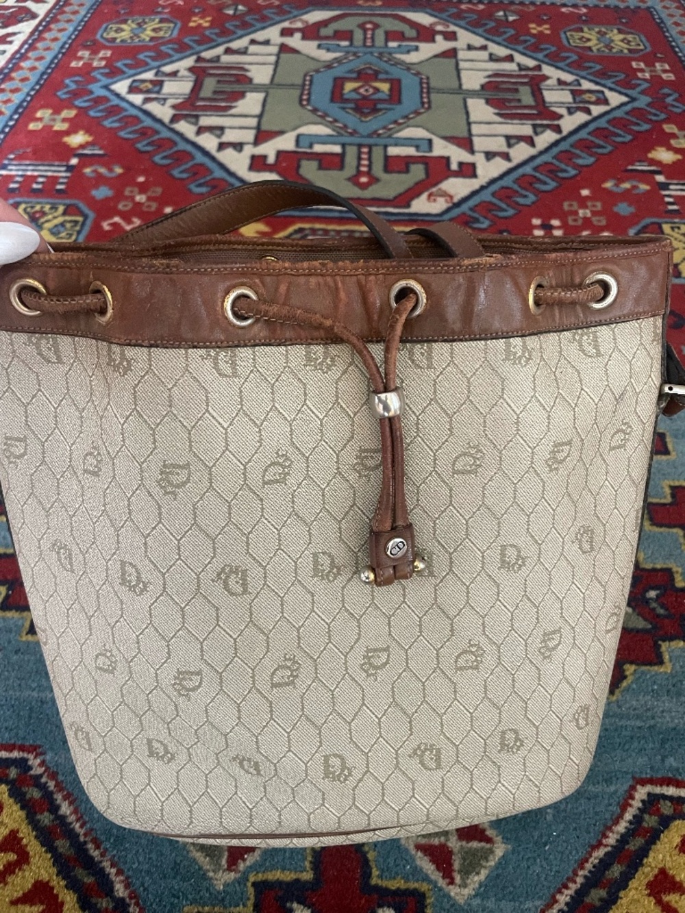 Auth Christian Dior Honeycomb Drawstring Shoulder Bag PVC Leather Beige + Pouch